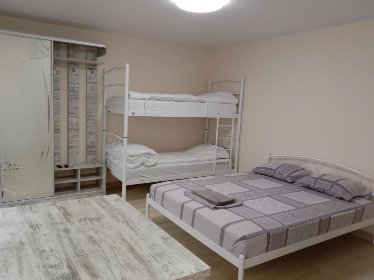 Ferienwohnung Однокімнатна 105 Khmelʼnytsʼkyy Exterior foto